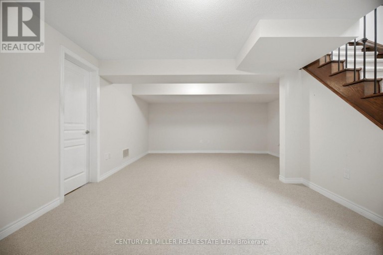 2455 VILLAGE COMMON, Oakville (BC Bronte Creek), Ontario, L6M0S2