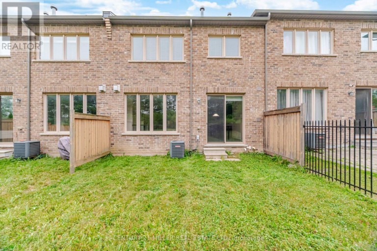2455 VILLAGE COMMON, Oakville (BC Bronte Creek), Ontario, L6M0S2