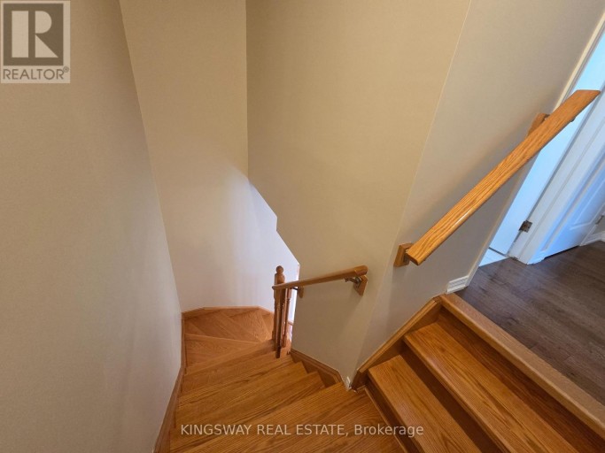 28 TIDEMORE HEIGHTS, Hamilton (Lakeshore), Ontario, L8E0B7