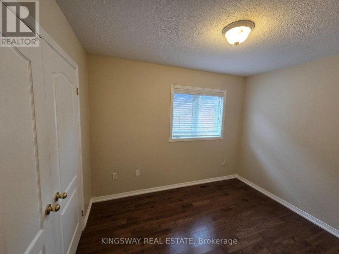 28 TIDEMORE HEIGHTS, Hamilton (Lakeshore), Ontario, L8E0B7