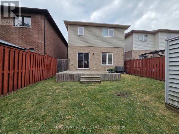 28 TIDEMORE HEIGHTS, Hamilton (Lakeshore), Ontario, L8E0B7