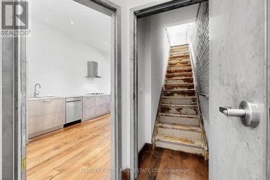 819 DUNDAS STREET W Toronto (Trinity-Bellwoods) Ontario photo 17
