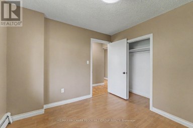 UPPER - 2496 8 LINE Bradford West Gwillimbury (Bradford) Ontario photo 11