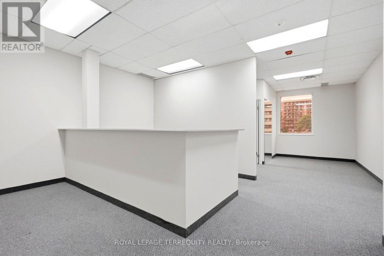 204 - 4700 JANE STREET, Toronto (Black Creek), Ontario, M3N2L3