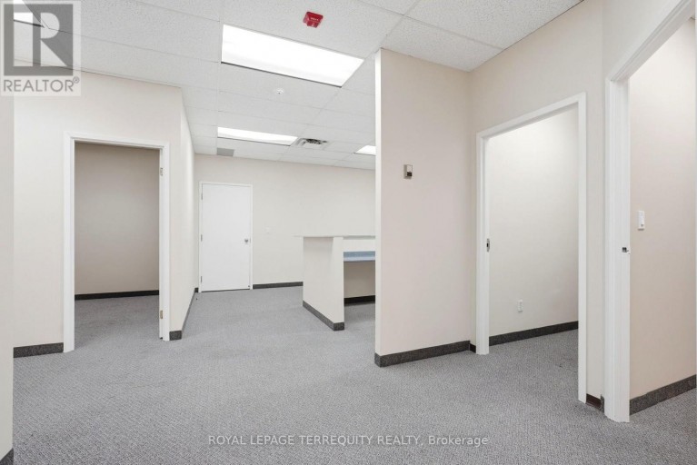 204 - 4700 JANE STREET, Toronto (Black Creek), Ontario, M3N2L3