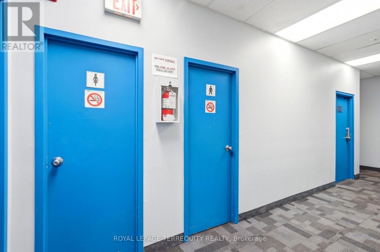 204 - 4700 JANE STREET, Toronto (Black Creek), Ontario, M3N2L3