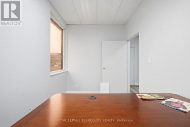 201 - 4700 JANE STREET Toronto (Black Creek) Ontario photo 17