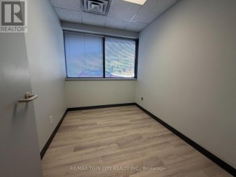 102 - 446 GREY STREET Brantford Ontario photo 10