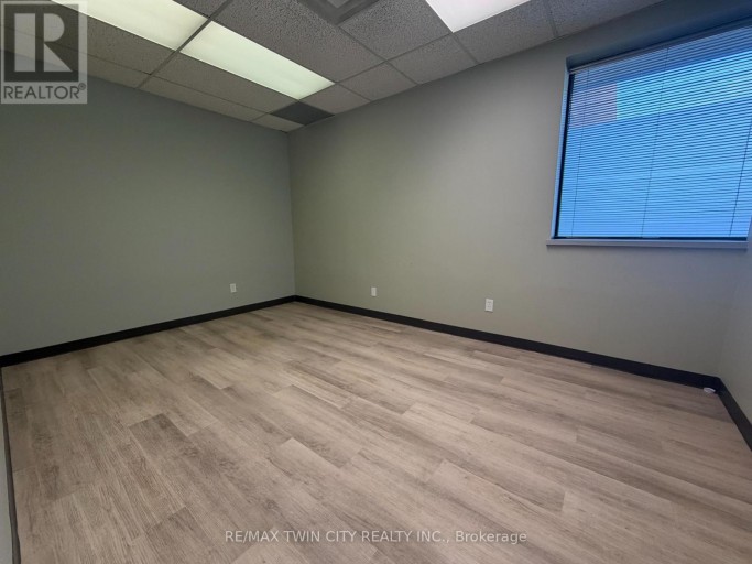 102 - 446 GREY STREET, Brantford, Ontario, N3S7L6