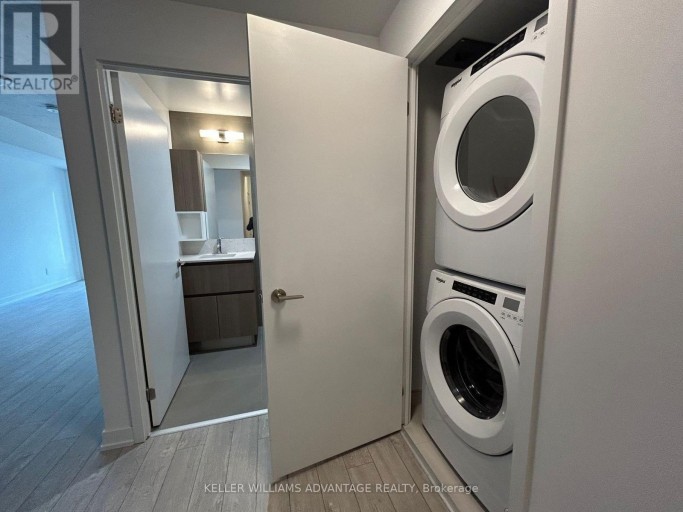 407 - 45 BASEBALL PLACE, Toronto (South Riverdale), Ontario, M4M0H1