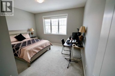 163 Cityside Park NE Calgary Alberta photo 14