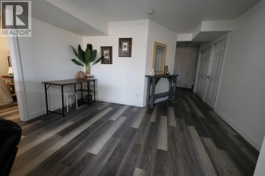 163 Cityside Park NE Calgary Alberta photo 24