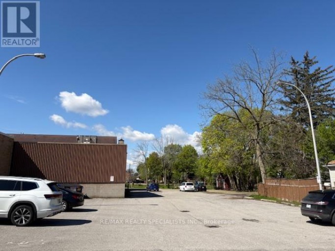 58 ST. PAUL STREET W, St. Catharines (Ridley), Ontario, L2S2C5