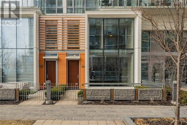 TH-113 - 29 QUEENS QUAY E Toronto (Waterfront Communities) Ontario photo 1