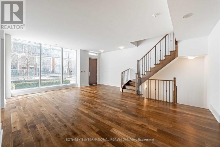 TH-113 - 29 QUEENS QUAY E, Toronto (Waterfront Communities), Ontario, M5E0A4