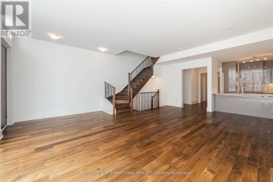 TH-113 - 29 QUEENS QUAY E Toronto (Waterfront Communities) Ontario photo 15