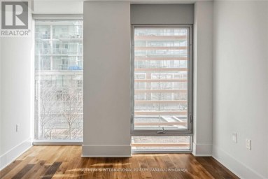 TH-113 - 29 QUEENS QUAY E Toronto (Waterfront Communities) Ontario photo 22
