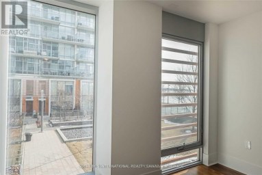TH-113 - 29 QUEENS QUAY E Toronto (Waterfront Communities) Ontario photo 24