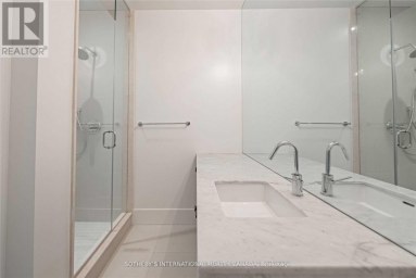 TH-113 - 29 QUEENS QUAY E Toronto (Waterfront Communities) Ontario photo 25