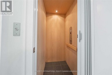 TH-113 - 29 QUEENS QUAY E Toronto (Waterfront Communities) Ontario photo 27