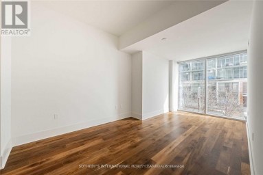 TH-113 - 29 QUEENS QUAY E Toronto (Waterfront Communities) Ontario photo 28