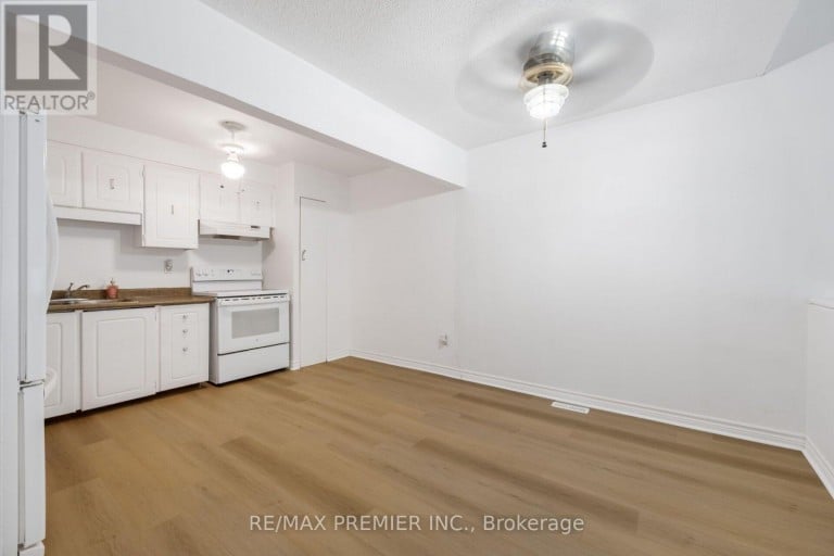 82 - 248 JOHN GARLAND BOULEVARD, Toronto (West Humber-Clairville), Ontario, M9V1N8