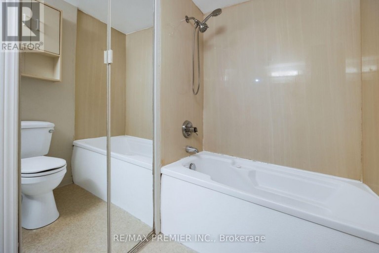 82 - 248 JOHN GARLAND BOULEVARD, Toronto (West Humber-Clairville), Ontario, M9V1N8