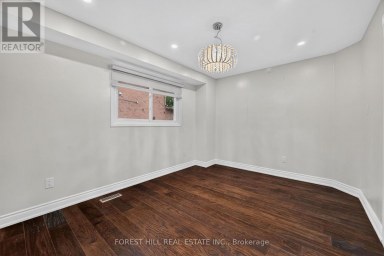 55 CASTLEHILL ROAD Brampton (Northwood Park) Ontario photo 8