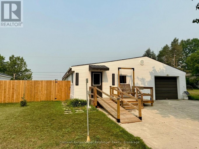 23 BLUEJAY COURT, Brockton, Ontario, N0G2V0