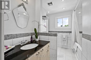 171 SIMONSTON BOULEVARD Markham (German Mills) Ontario photo 21