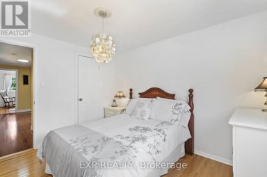 171 SIMONSTON BOULEVARD Markham (German Mills) Ontario photo 29