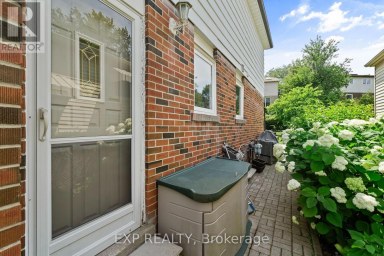 171 SIMONSTON BOULEVARD Markham (German Mills) Ontario photo 39
