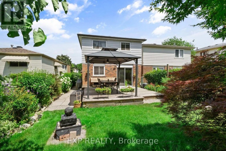 171 SIMONSTON BOULEVARD, Markham (German Mills), Ontario, L3T4M1