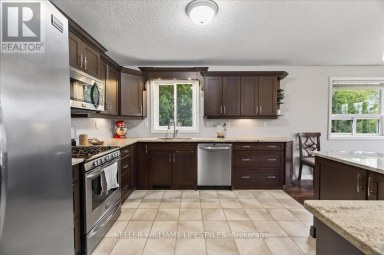 29 WELLINGTON STREET Newbury Ontario photo 18