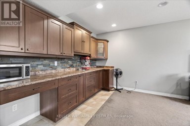 29 WELLINGTON STREET Newbury Ontario photo 27