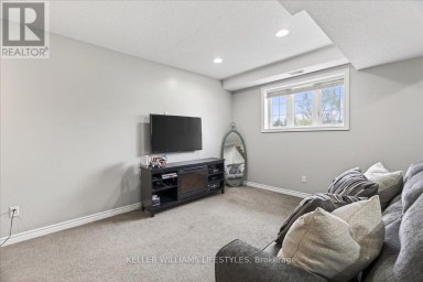 29 WELLINGTON STREET Newbury Ontario photo 28