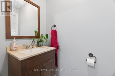 29 WELLINGTON STREET Newbury Ontario photo 9