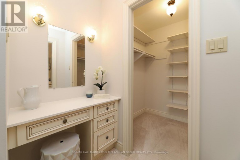 38 CRIMSON MILLWAY, Toronto (St. Andrew-Windfields), Ontario, M2L1T6
