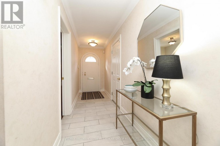38 CRIMSON MILLWAY, Toronto (St. Andrew-Windfields), Ontario, M2L1T6
