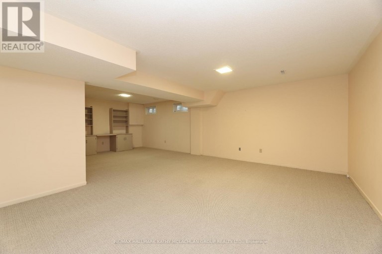 38 CRIMSON MILLWAY, Toronto (St. Andrew-Windfields), Ontario, M2L1T6