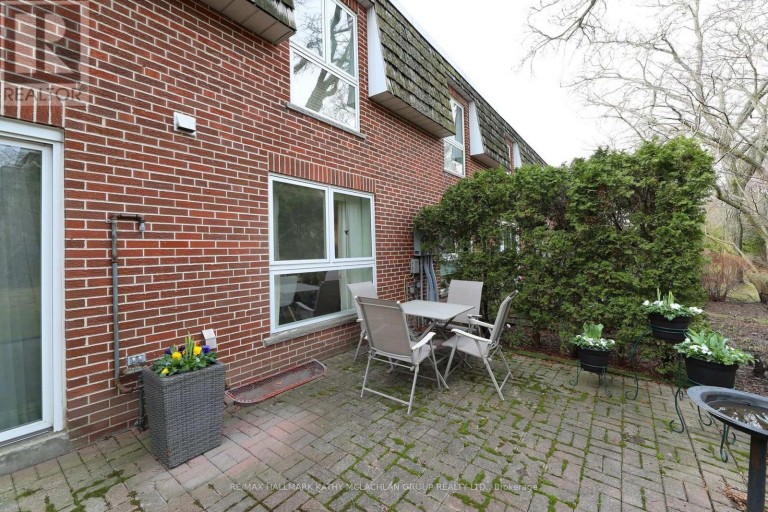 38 CRIMSON MILLWAY, Toronto (St. Andrew-Windfields), Ontario, M2L1T6