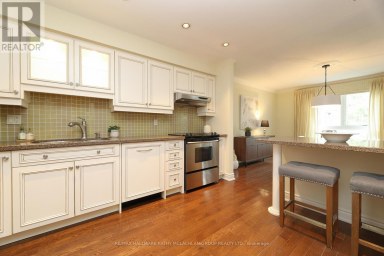 38 CRIMSON MILLWAY Toronto (St. Andrew-Windfields) Ontario photo 5