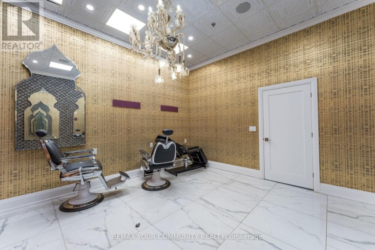 218 - 9737 YONGE STREET, Richmond Hill (Harding), Ontario, L4C8S7