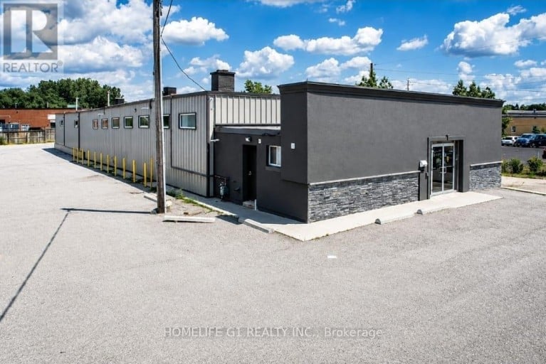 284 ADELAIDE STREET S, London South (South I), Ontario, N5Z3L1