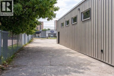284 ADELAIDE STREET S London South (South I) Ontario photo 3
