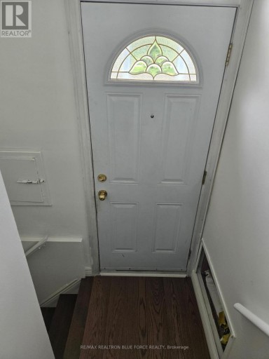 103 SANTAMONICA BOULEVARD, Toronto (Clairlea-Birchmount), Ontario, M1L4H3