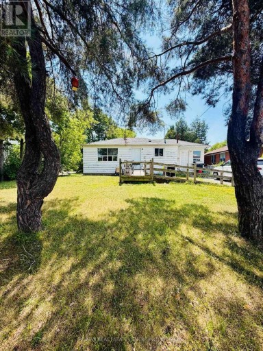 7118 GOREWAY DRIVE, Mississauga (Malton), Ontario, L4T2T6