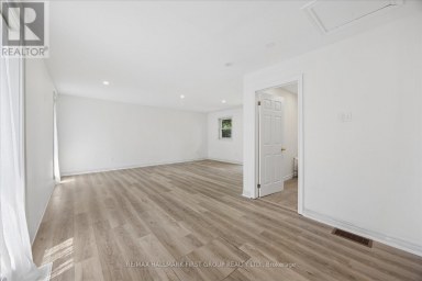 MAIN - 211 CASIMIR STREET Scugog (Port Perry) Ontario photo 12