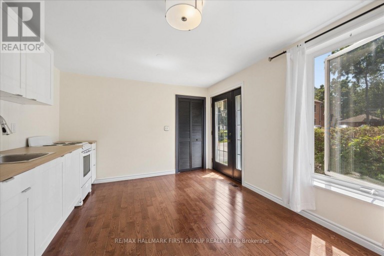 MAIN - 211 CASIMIR STREET, Scugog (Port Perry), Ontario, L9L1B7
