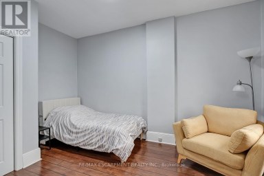 2 - 87 COLBOURNE STREET Hamilton (Central) Ontario photo 18